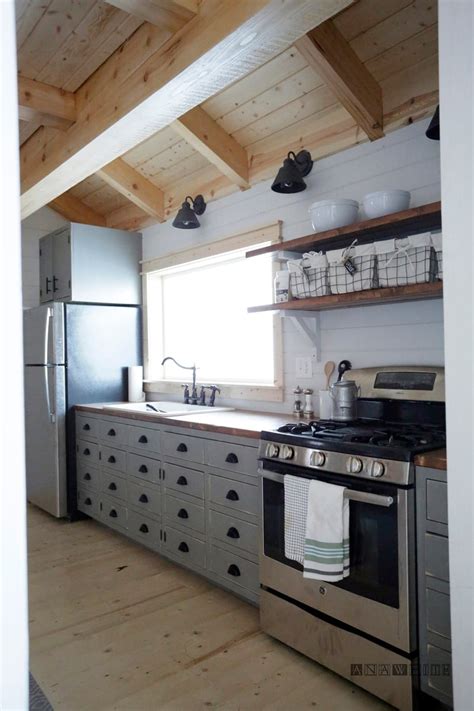 Download 2x4 Kitchen Cabinets Background Ar Home Design