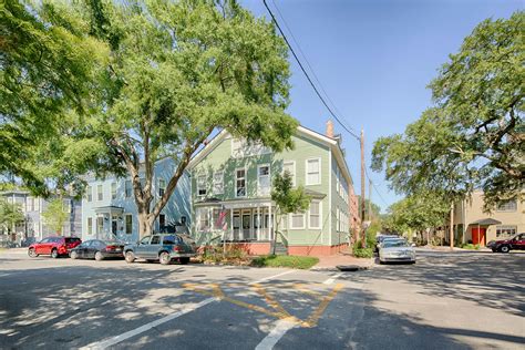 Savannah Hidden Gem | 2 BD Savannah, GA Vacation Rental | Vacasa
