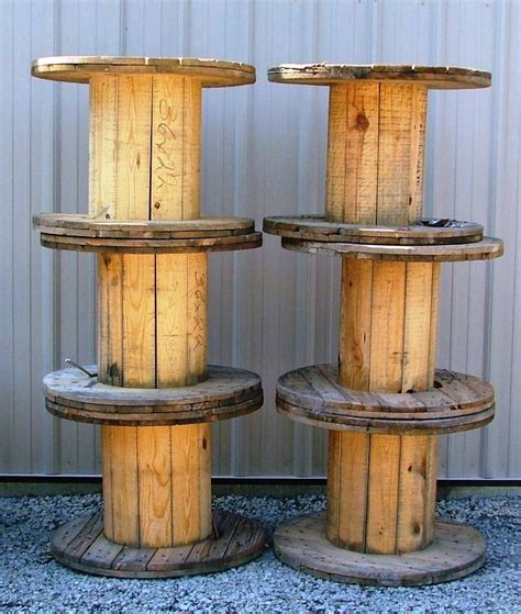 Trashy Wench: The Queen of Creative Reuse | Wooden spool projects