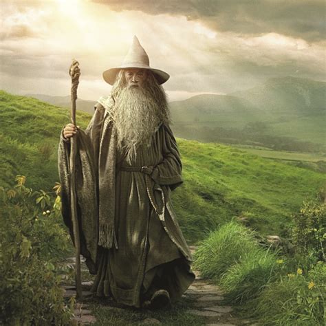 Kostenloses Gandalf Lord Of The Rings Tolkien Wallpaper Für Ipad