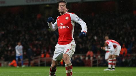 czech captain tomas rosicky returns to national team