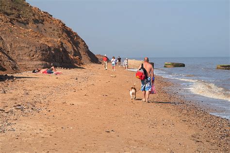 10 Best Beaches In Essex Head Out Of London On A Road Trip To The