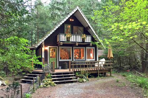 You don't have to get wild with skis, knee boards and floats. 73SL - Dog Friendly Cabin in Deming