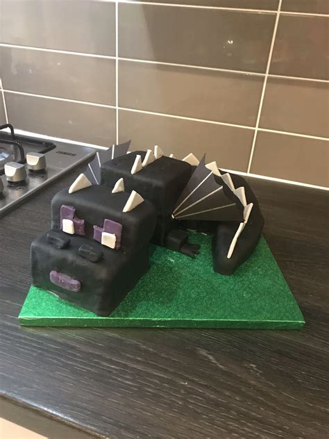 Character Cake Using Madeira Sponge And Renshaw Icing Minecraft Ender