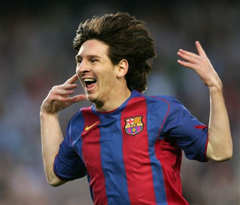 🎥 On This Day 16 Year Old Lionel Messi Wows On Barcelona B Debut