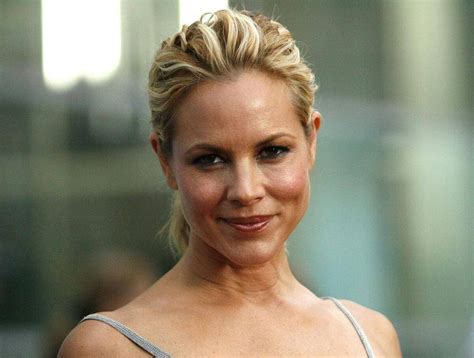 afternoon six pack actress maria bello reveals she s dating a woman the globe and mail