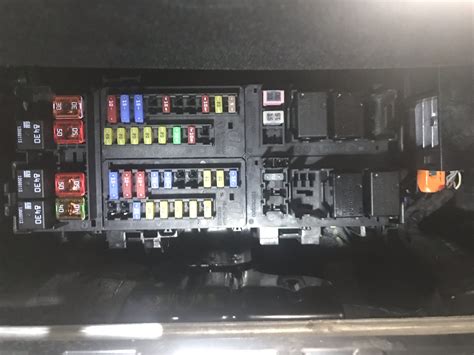 Whoever Designed The Fuse Box Label Is An Idiot Page 4