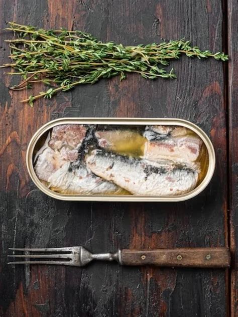The Underrated Health Benefits Of Canned Sardines Unveiled