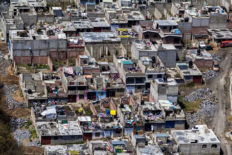 Foto De Vista Aérea De Favelas Na Cidade Do México E Mais Fotos De