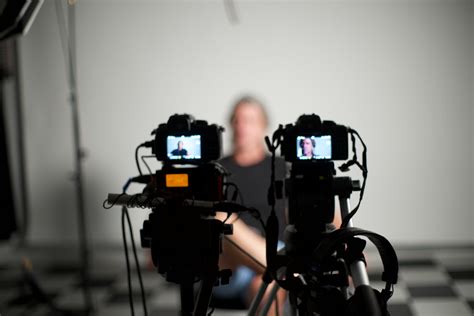 Why Using 2 Cameras Makes Your Interview Way Better — Docuknowledge