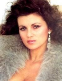 Desiderando giulia serena grandi (1989) hifi. Serena Grandi