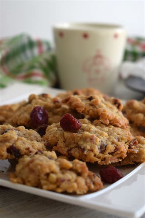 Cranberry Walnut Oatmeal Cookies Julia S Cuisine