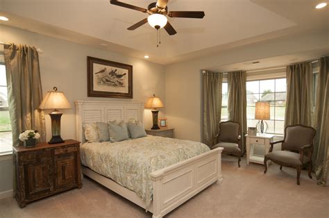 Master Bedroom With Sitting Area House Reconstruction