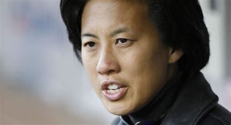 Marlins Hire Kim Ng As Baseballs First Female Gm Beyond Womens Sports