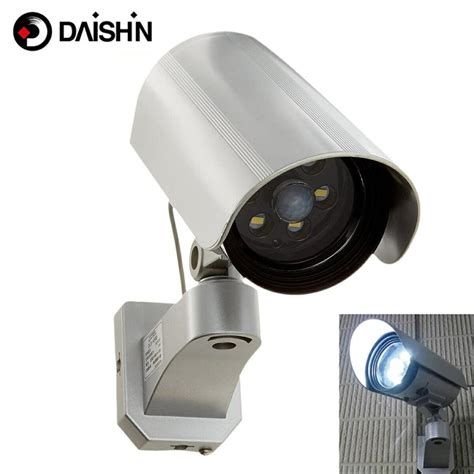 大進 DLB K500 カメラ型 LED センサーライト 防犯カメラ型 ダミーカメラ 乾電池式 DAISHIN 06 10002605