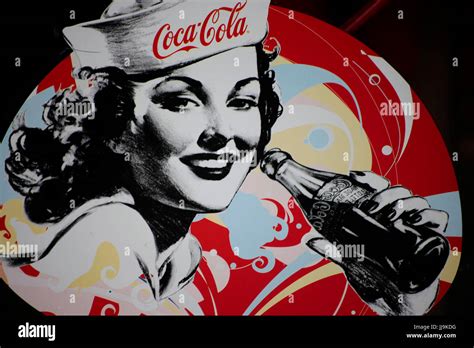 Calze Autoreggenti Bellissimo Obitorio Coca Cola Poster Design Aids Donare Brocca
