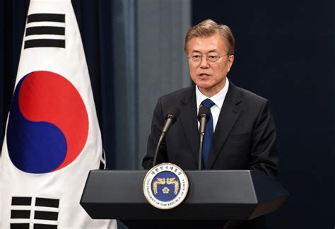 Moon Jae In Asume La Presidencia De Corea Del Sur Enfrentando Desafíos