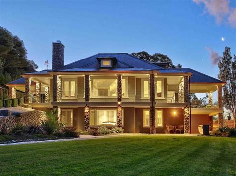 For brand new architecturally designed houses for sale, check out universal homes amazing value homes located in auckland nz. Dream Home Panorama 24 Kotare Pl Auckland New Zealand ...
