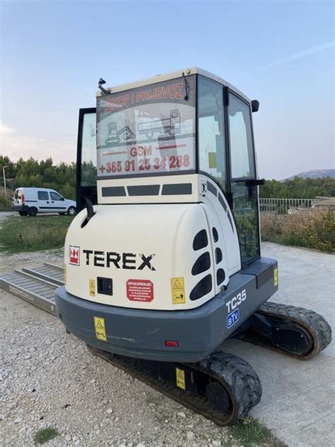 Terex Tc 35 U Izvrsnom Stanju 2300 Sati Rada 2014 God 23400