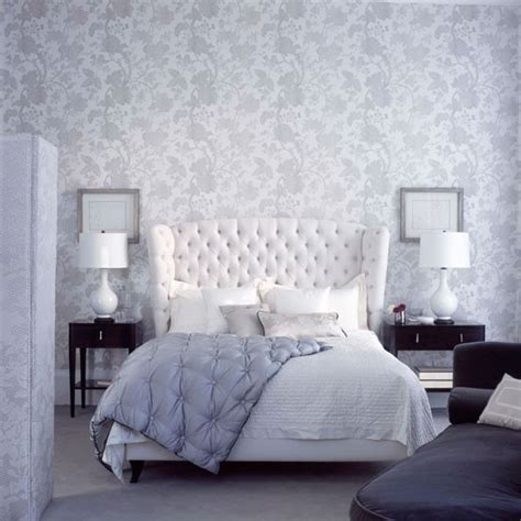 Beautiful bedroom wallpaper design examples. wallpaper in bedroom 2017 - Grasscloth Wallpaper