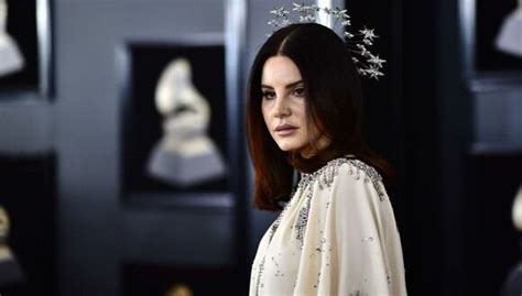 Lana Del Rey Anuncia Para Junio Su Nuevo álbum “rock Candy Sweet” Música Usa Eeuu Nndc