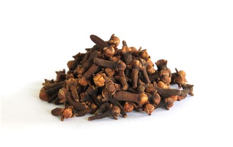 People often include ground cloves in spice mixes and whole cloves in recipes to add depth and flavor to a. MASTER OF SPICES CLOVES WHOLE (40G) - WFBonline.com.au