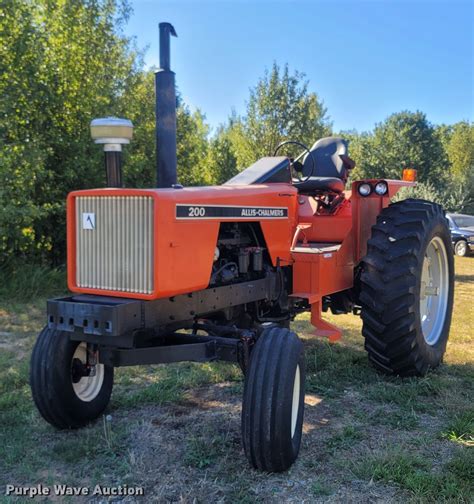 1974 Allis Chalmers 200 Tractor In West Plains Mo Item Ln9595 Sold