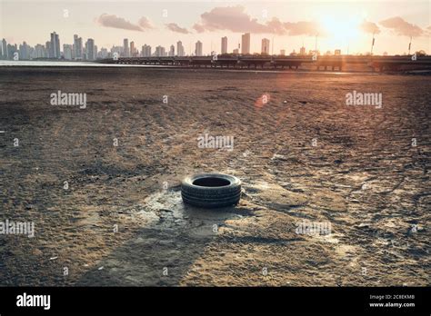 Panama Pollution Hi Res Stock Photography And Images Alamy