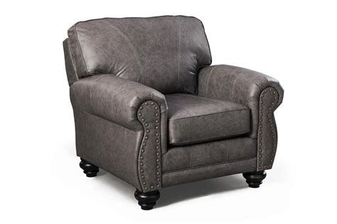 Best Home Furnishings Noble Traditional Leather Chair With Nailhead