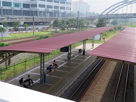 Prior to the building of the rm570 million bus terminal, the klia transit train (erl), ktm. Bandar Tasik Selatan KTM Komuter station | Malaysia ...