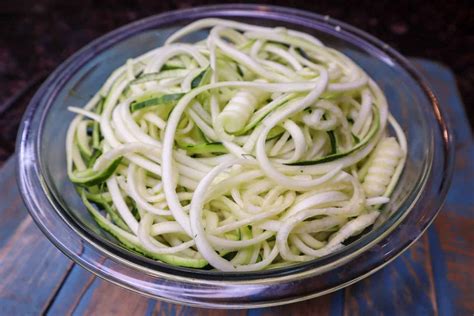 Zoodles Zucchini Noodles ~ The Recipe Bandit