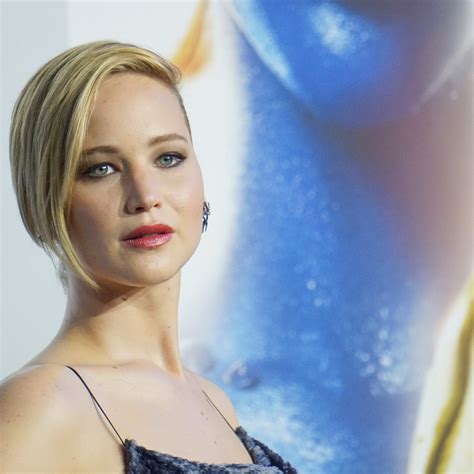 De Nouvelles Photos Nues De Jennifer Lawrence Font Surface