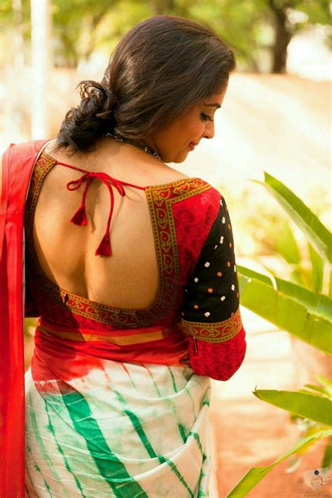 Hot Backless Saree Photos Bollywood Actress Backless Saree Photos