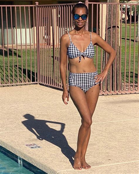 60 Hot Pictures Of Harris Faulkner Which Will Make You Fantasize Her The Viraler