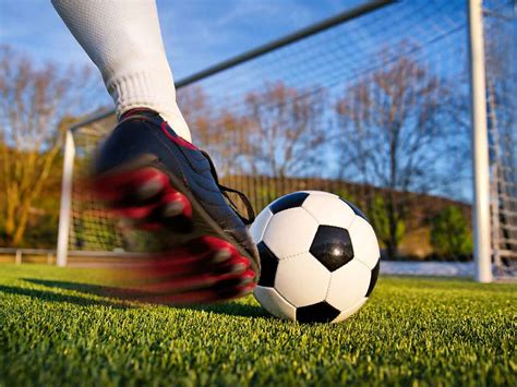 Жаҳон, европа, осиё чемпионатлари ва. Beneficios del fútbol y sus efectos positivos en la salud