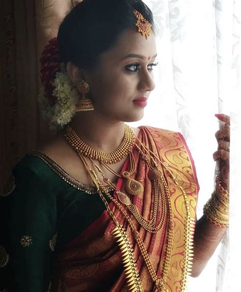 Pin By Greeshma Sabu On Kerala Wedding Kerala Bride Bridal Jewellery Indian Bridal Makeover