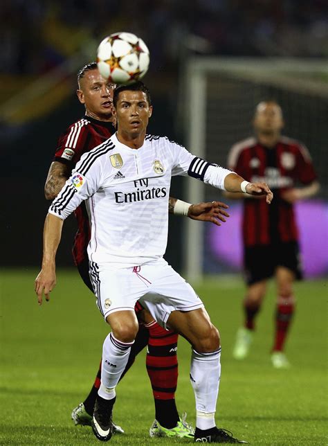 Andriy lunin replaces thibaut courtois. Cristiano Ronaldo Photos Photos - AC Milan v Real Madrid ...