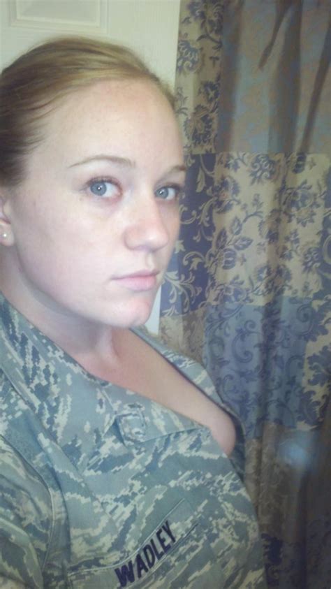 Military Bitch Shesfreaky Free Nude Porn Photos