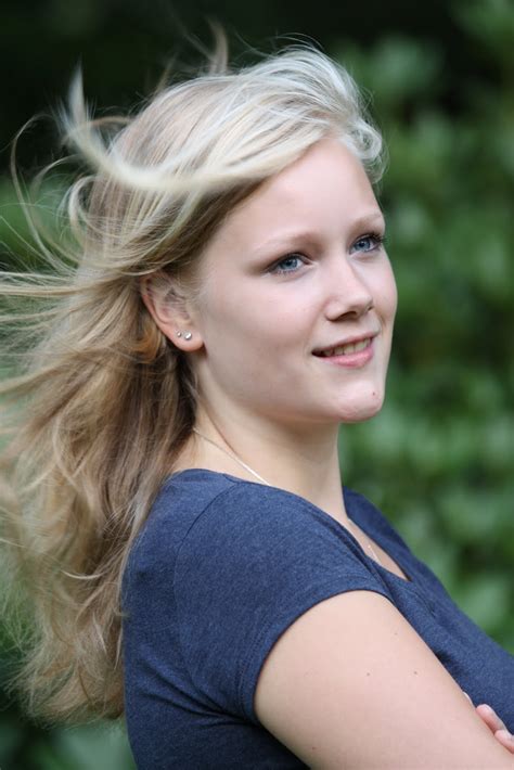 Photo shoot is an official website that provides you the best fashionable and trendy pose for photo shoot. Marjolein Verschut Fotografie: Fotoshoot met Lisette