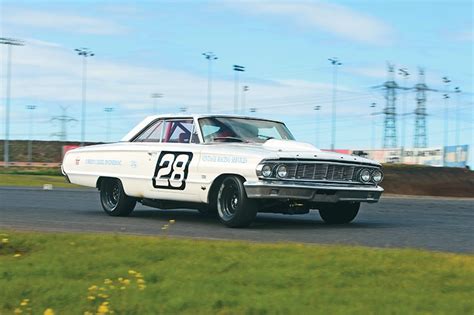 1964 Holman Moody Ford Galaxie Racer Review