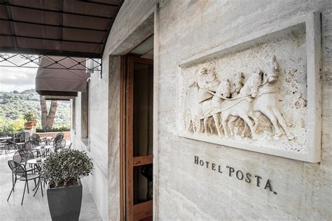 Stay at adler or posta marcucci (or whatever option nearby). La famiglia Costa dell'hotel La Perla approda a Bagno ...