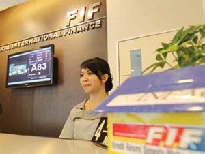 Maybank indonesia finance (maybank finance) berkedudukan di jakarta pusat dan berkantor pusat di wisma eka jiwa lt.10 jl. Lowongan Kerja Federal International Finance FIF Maret ...