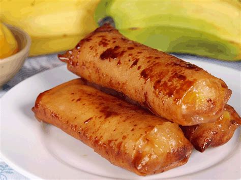 Lumpiang saging olarak da bilinir (muz lumpia için filipince ), ince dilimlenmiş muzlardan (tercihen. Filipinos Favorite Turon Recipe