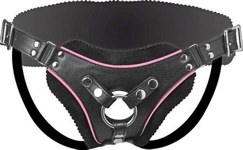 Flamingo Low Rise Strap On Strap On Dildos Xr Brands Allxr