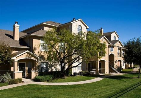Hill Country Villas 9032 Dugas Rd San Antonio Tx 78251 Apartment Finder