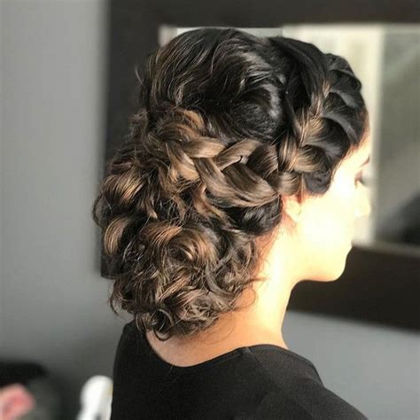 25 easy to do curly updos for any occasion hair updos hair styles curly hair photos
