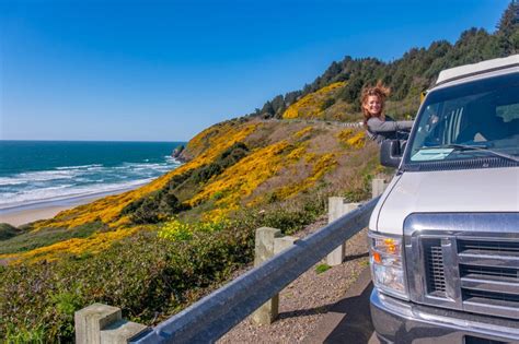 Roamerica Blog Discover Oregon Coast Highway 101 Road Trip Featured