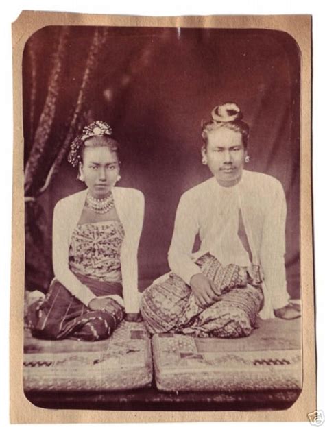 King Thibaw And Queen Su Payalat Last King Of Burma Myanmar Women Burma Myanmar Old Pictures