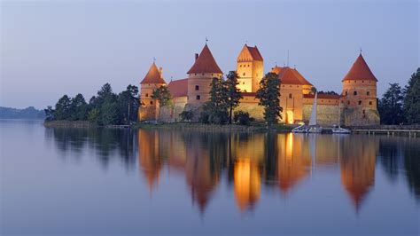 3 Trakai Island Castle Hd Wallpapers Background Images