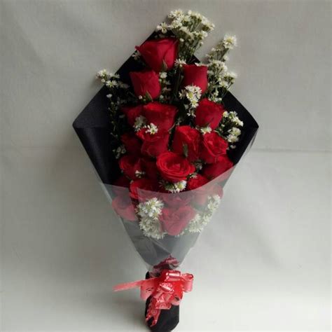Gambar Buket Bunga Mawar Merah Asli ~ Gambar Desain Hd